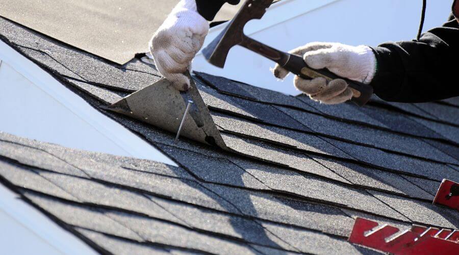 Professional residential roofers in Paris, MI